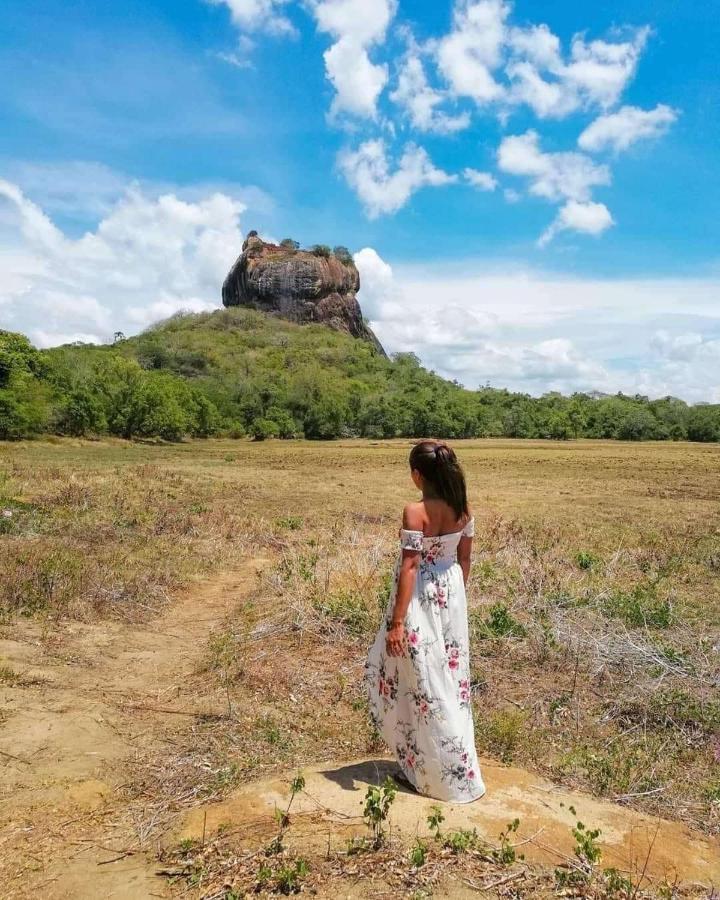Lakmal Homestay ,10 Minutes To Sigiriya Rock Екстер'єр фото