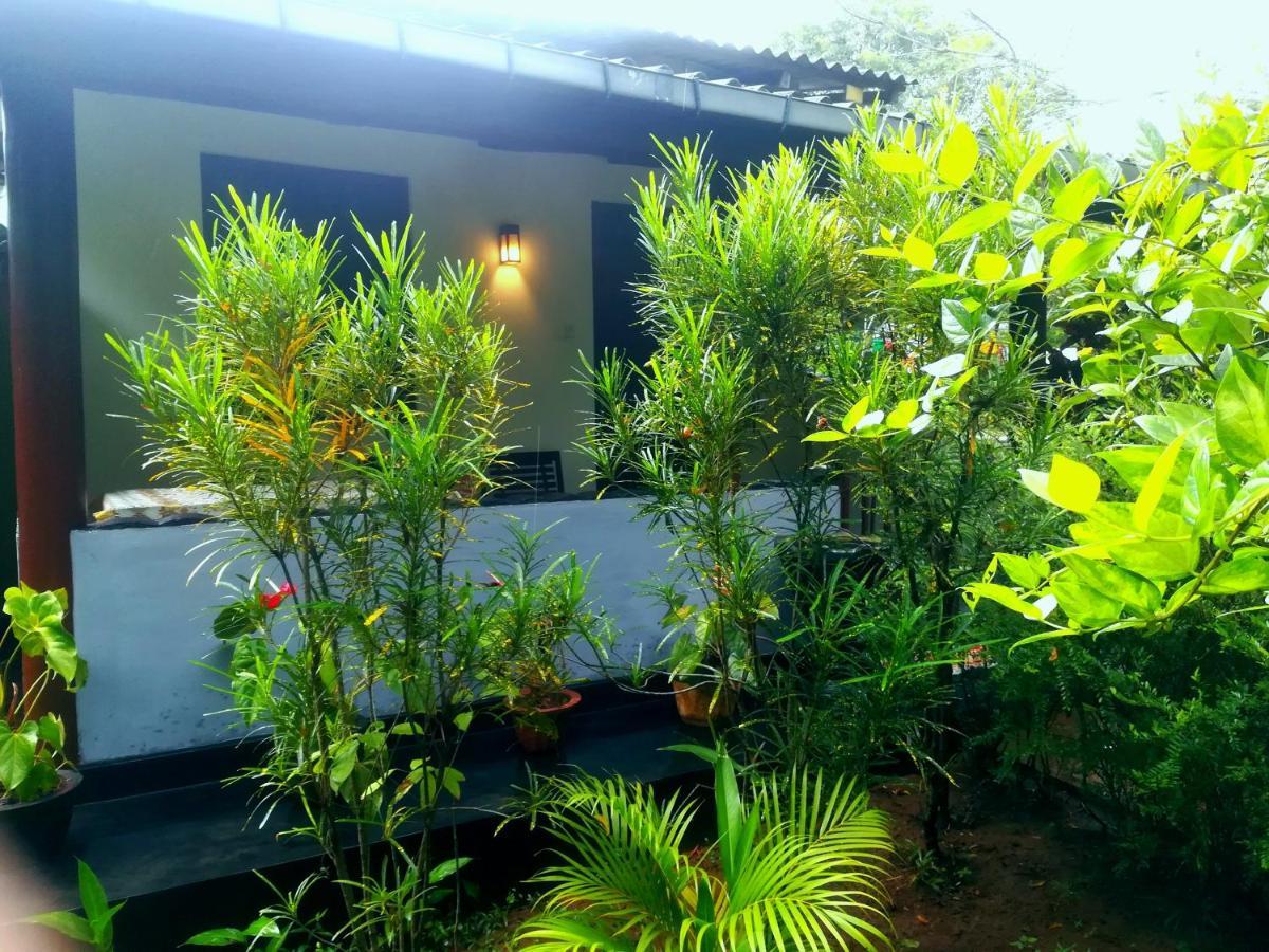 Lakmal Homestay ,10 Minutes To Sigiriya Rock Екстер'єр фото